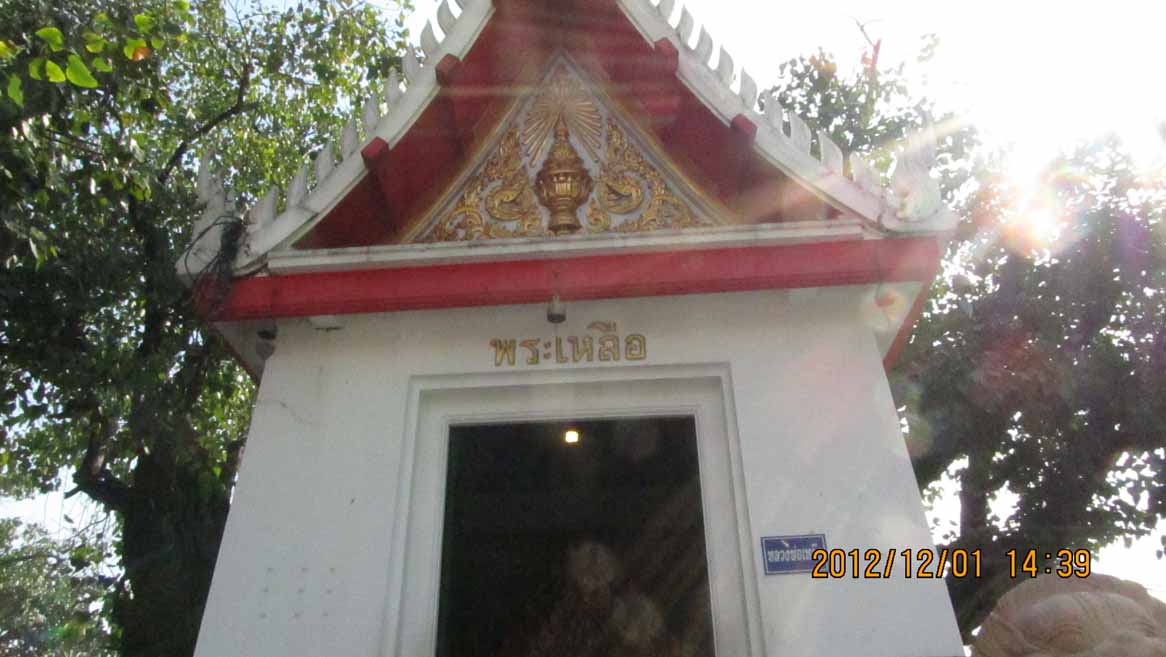 Buddhachinaraj 03.JPG 91.6K